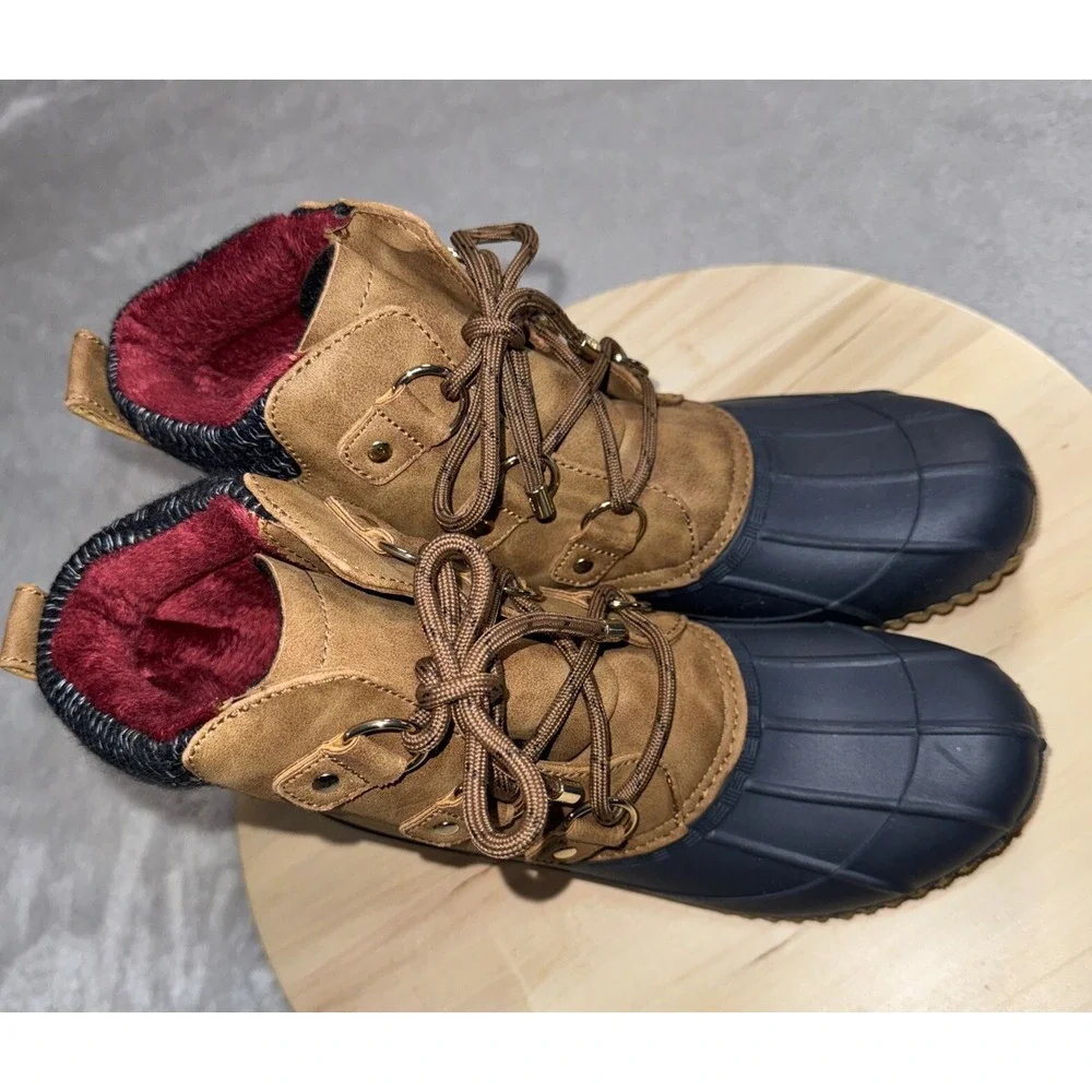 Tommy Hilfiger Roza3 Duck Boots Size 8M